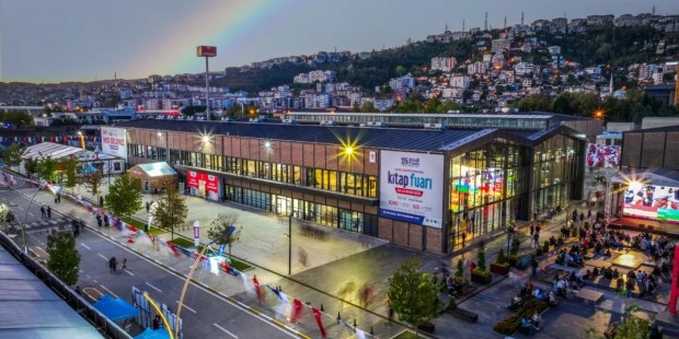 Kitap Fuarı’nda nadir eserler açık artırmaya çıkıyor