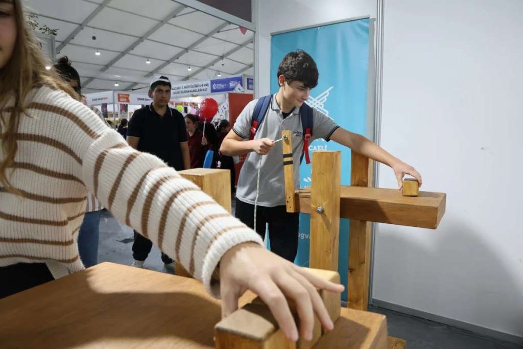Kocaeli Kitap Fuarı gençleri buluşturuyor - 2. görsel