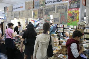 Kocaeli Kitap Fuarı’nda sahaf ilgisi