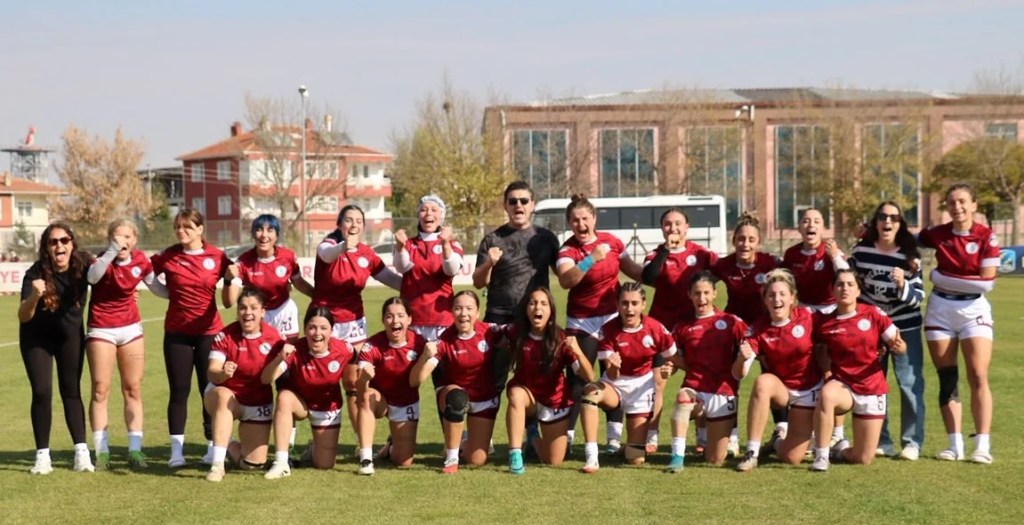 Körfez Gençlerbirliği Kadın Ragbi Takımı Finalde