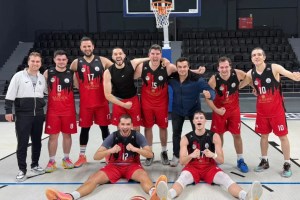 Körfez Gençlerbirliği parkeden galip ayrıldı