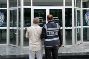 Körfez’de 10 yıl hapisle aranan şahıs yakalandı!