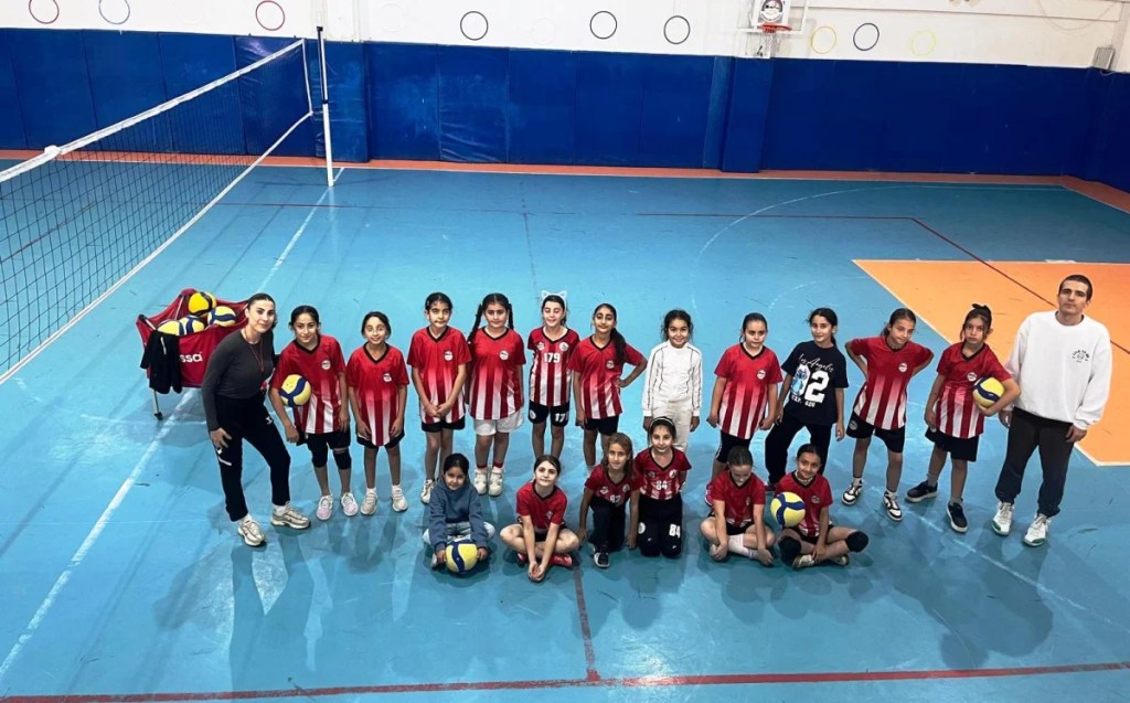 Körfez'de ücretsiz spor okulları sürüyor