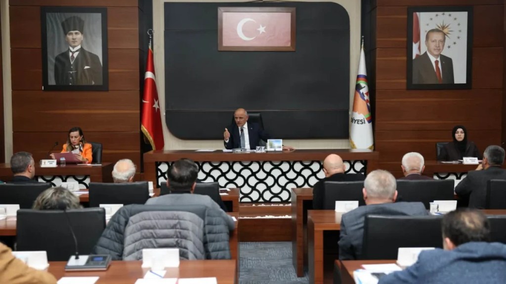 Körfez’in 2027 bütçesi kabul edildi