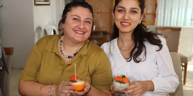 Körfezli kadınlar mum atölyesinde buluştu