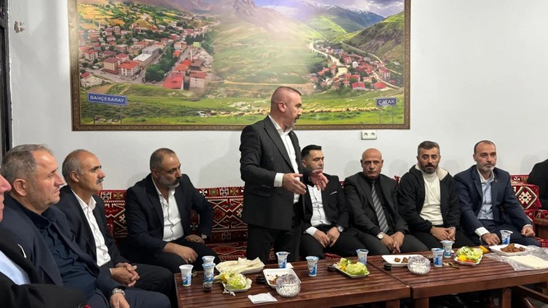 MHP Dilovası’ndan gençlik derneğine ziyaret