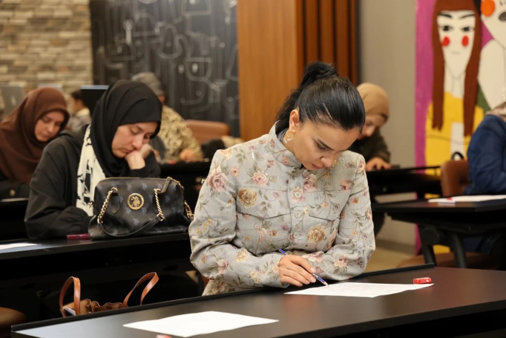 Moda Akademisi yeni kursiyerlerini seçiyor - 3. görsel
