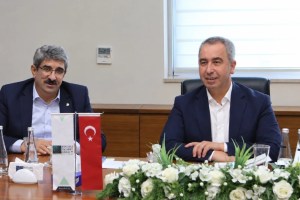 Necmi Bulut’tan Bekir Bayrakdar’a tebrik mesajı