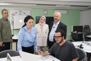 Oytun Erbaş Gebze’de gençlerle buluştu