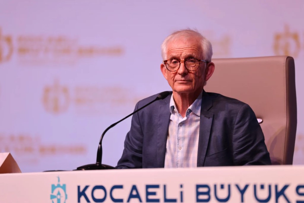 Roger Crowley Kocaeli Kitap Fuarı'na konuk oldu