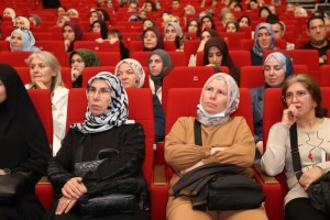 Saliha Erdim fuarda aile bağlarını anlattı