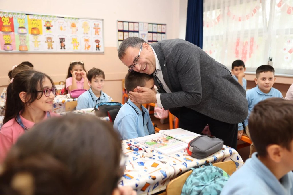Sınıf başkanının seçim vaadi gerçek oldu - 2. görsel