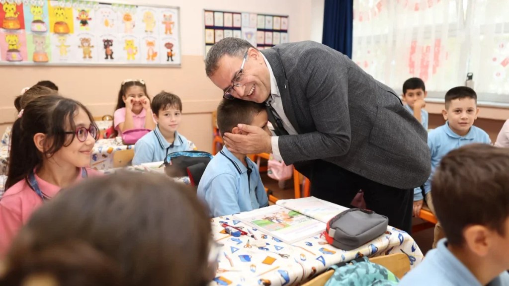 Sınıf başkanının seçim vaadi gerçek oldu