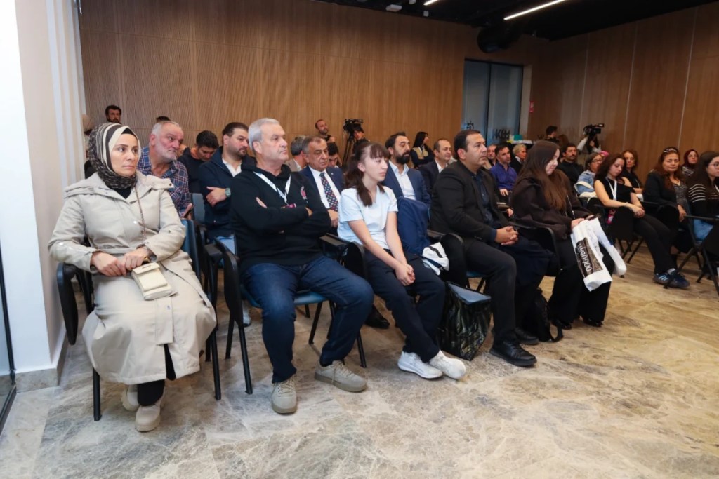 Spor Kenti Kocaeli kitabı fuarda tanıtıldı - 3. görsel