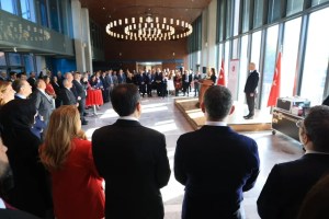 Tahir Büyükakın Strazburg’da resepsiyona katıldı