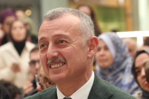 Tahir Büyükakın TBB başkanlığına aday oldu