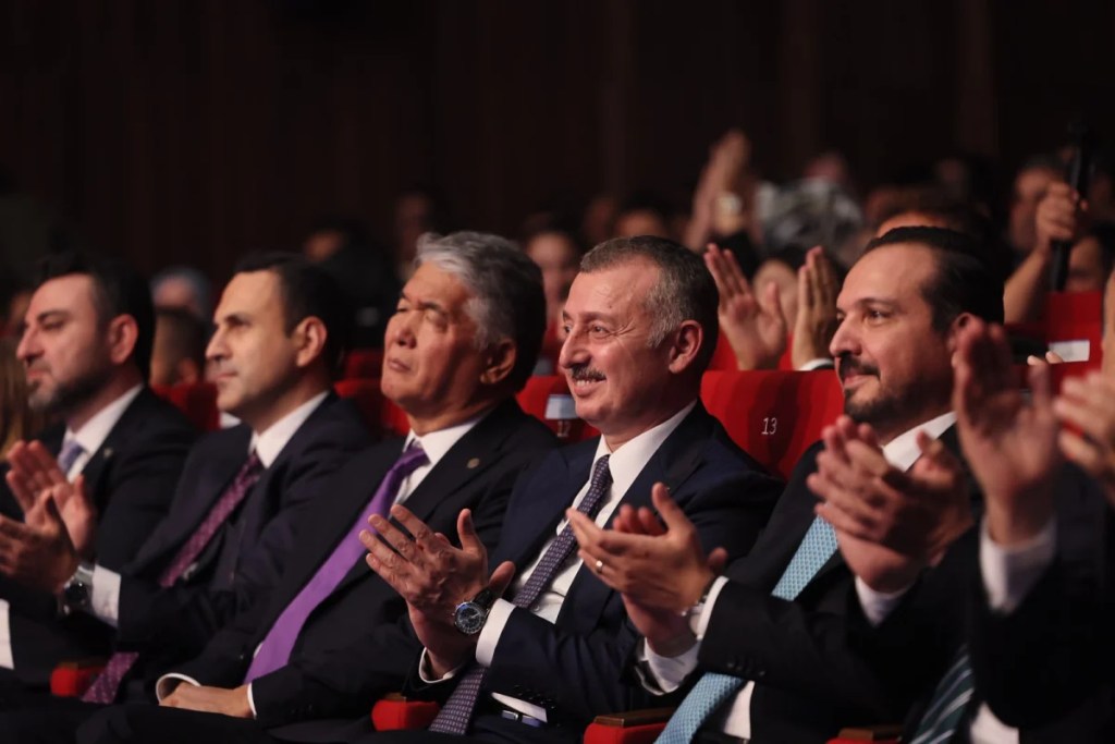 Türk Dünyası gençleri Kocaeli'de buluştu