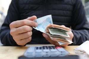 Yüksek senaryoda asgari ücret 37 bin 901 TL